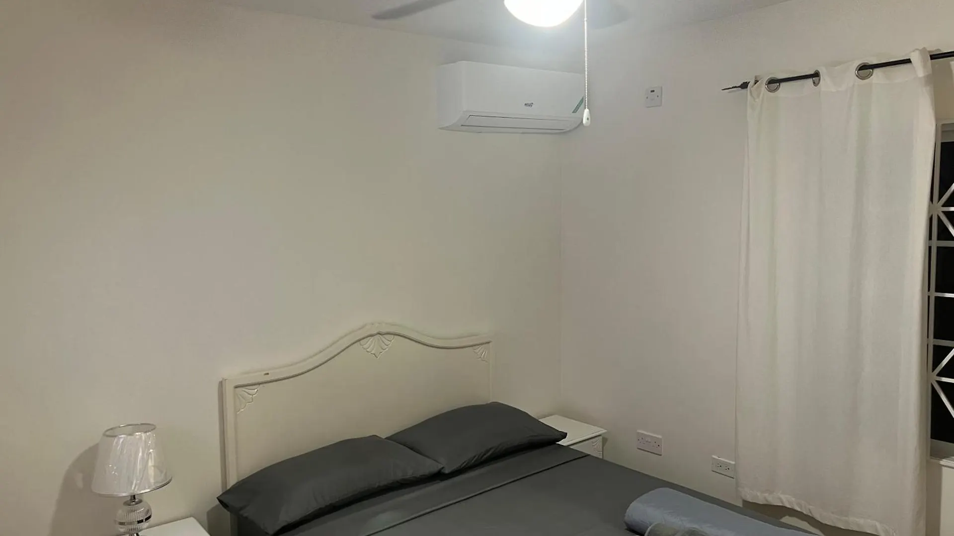 Mandeville Luxury 0*,  Jamaika